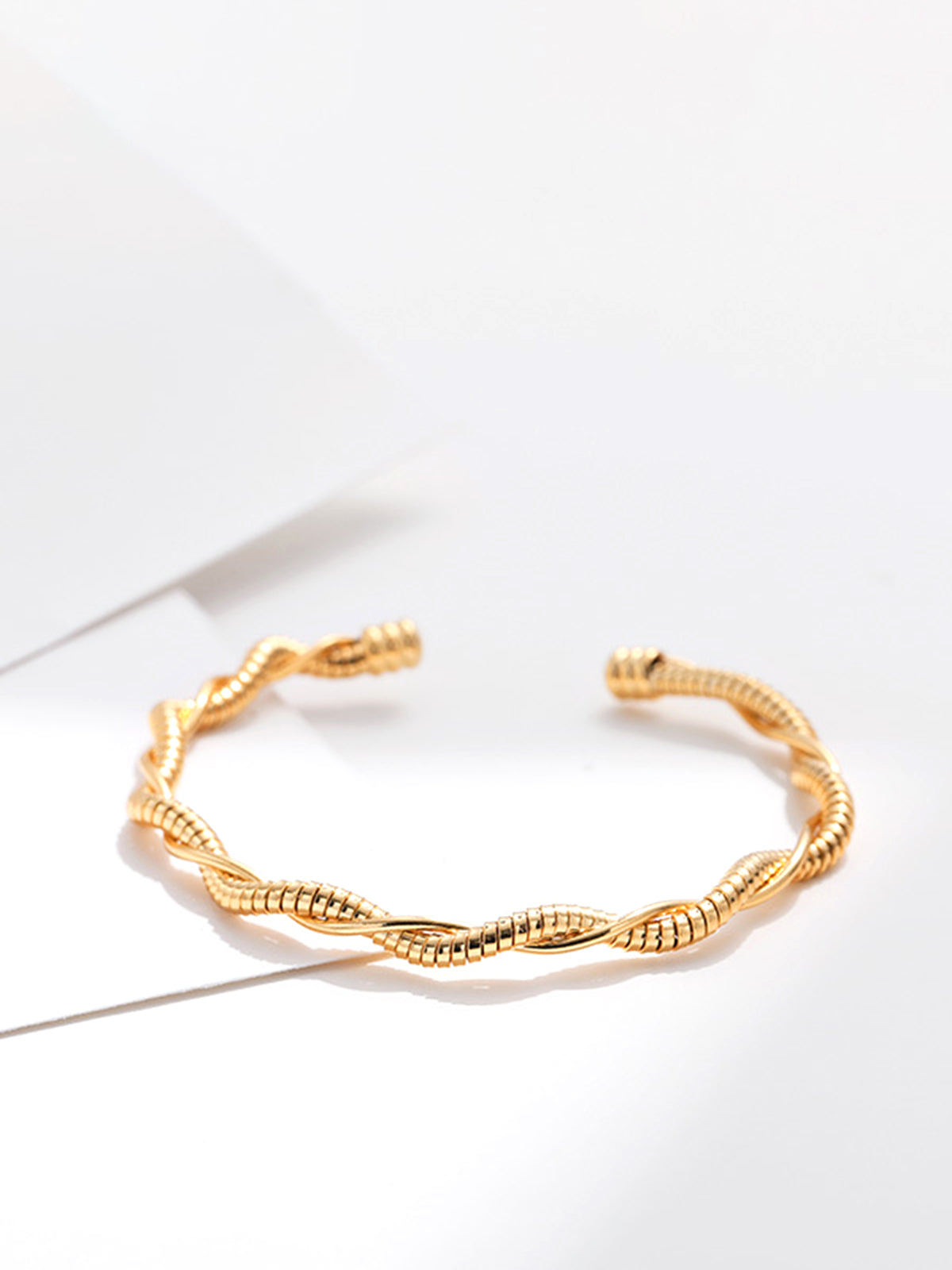 Minimalist Twist Open Bracelet-Chicvia