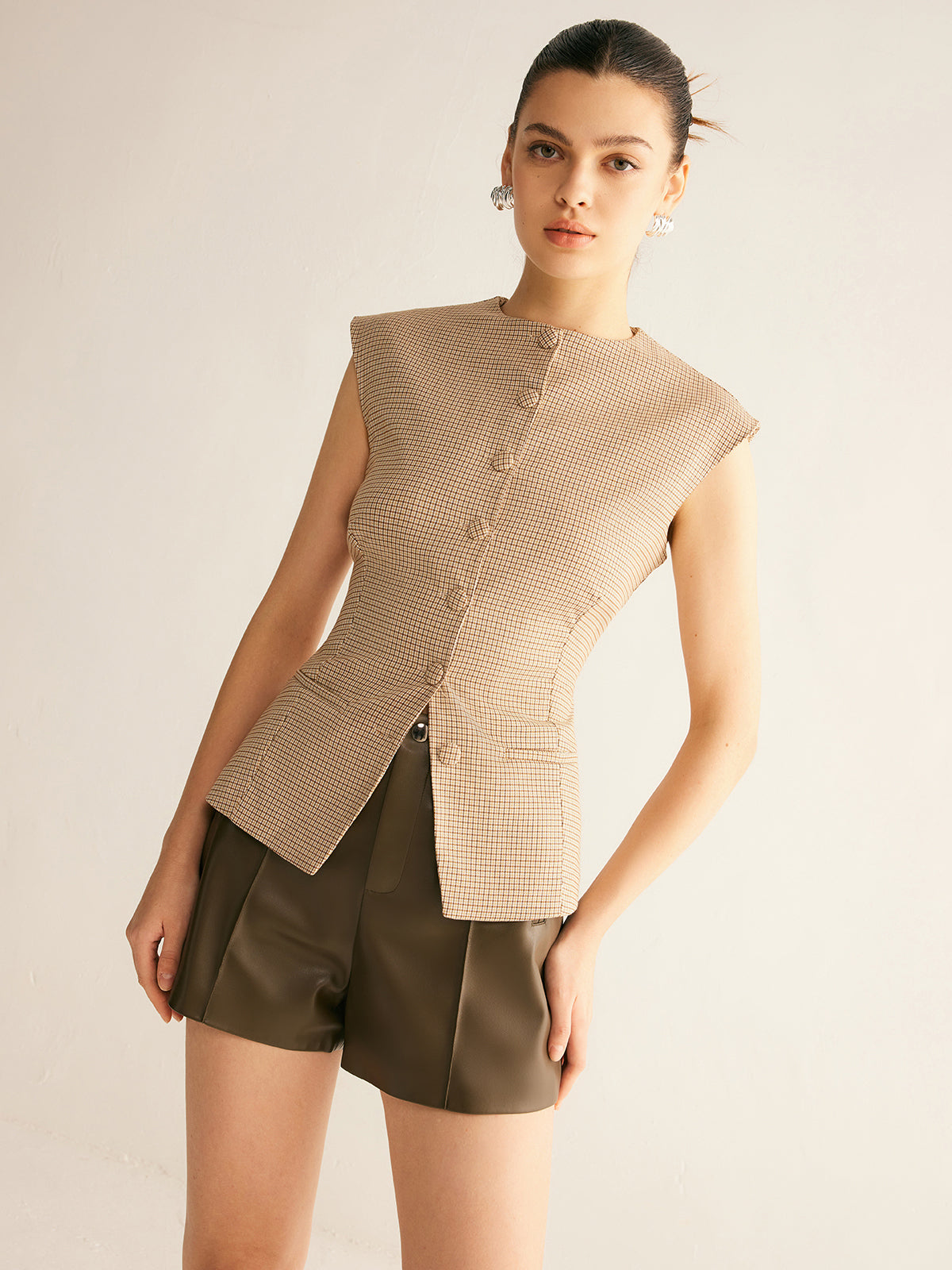 Plaid Button Down Slim Vest-Chicvia