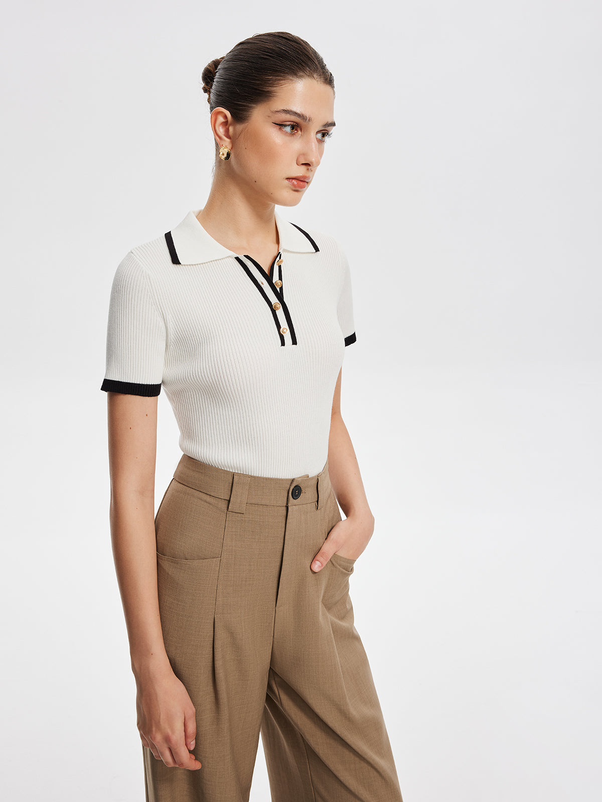 Contrast Trim Metal Button Knit Top-Chicvia