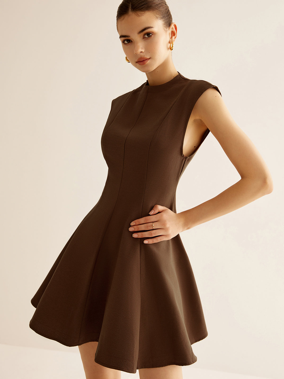 Pleated Piping Zipper Tank Dress-Chicvia