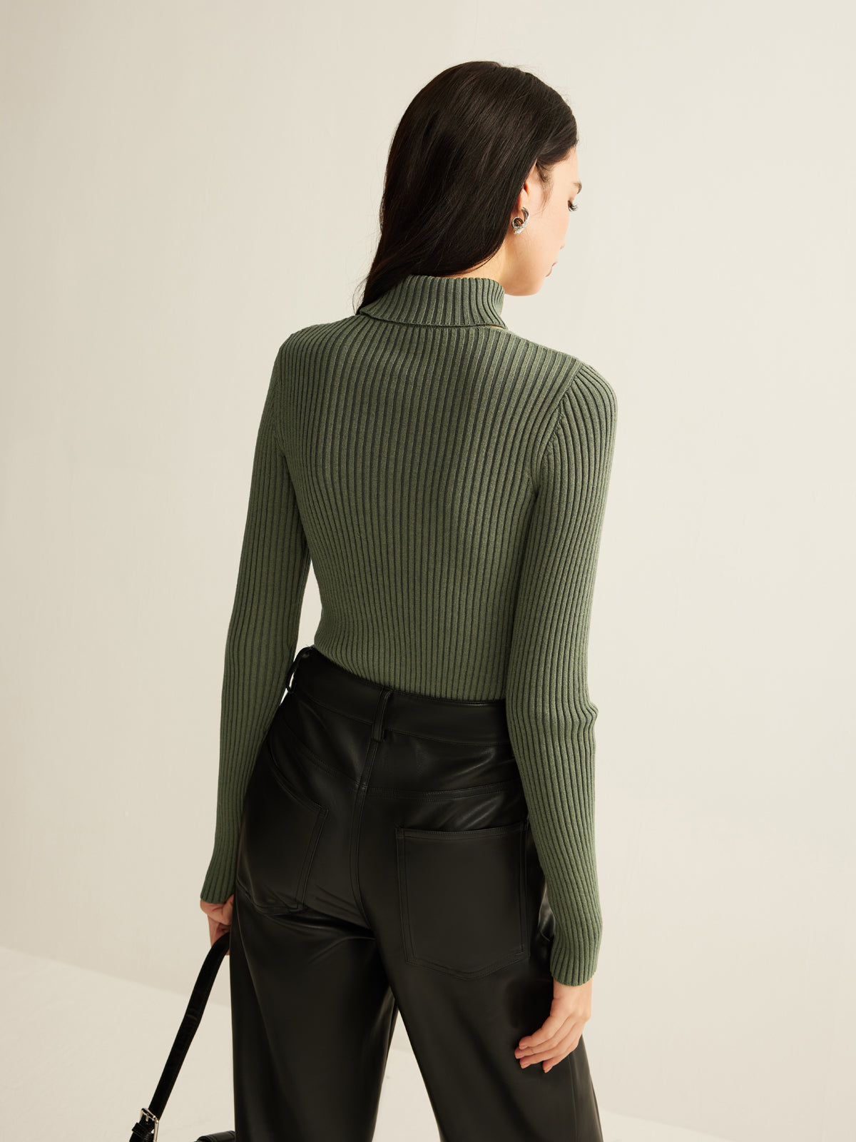Mock Neck Skinny Knit Top-Chicvia