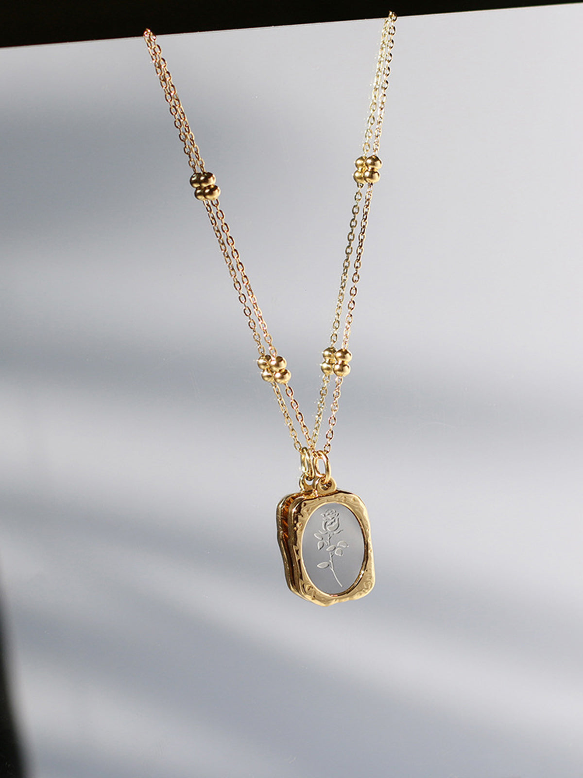 Embossed Rose Square Pendant Necklace-Chicvia