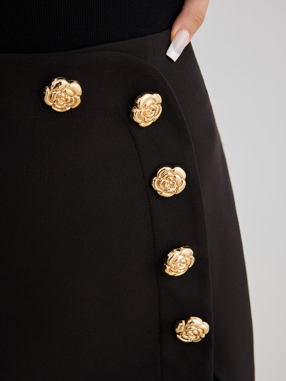 Lace Trim Metal-Flower Zipper Skirt-Chicvia