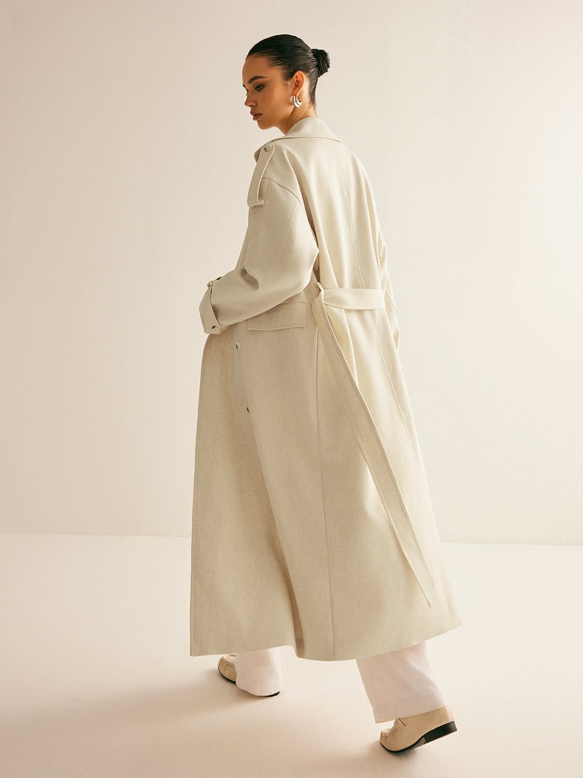 Oversized Lapel Pockets Belted Trench Coat-Chicvia