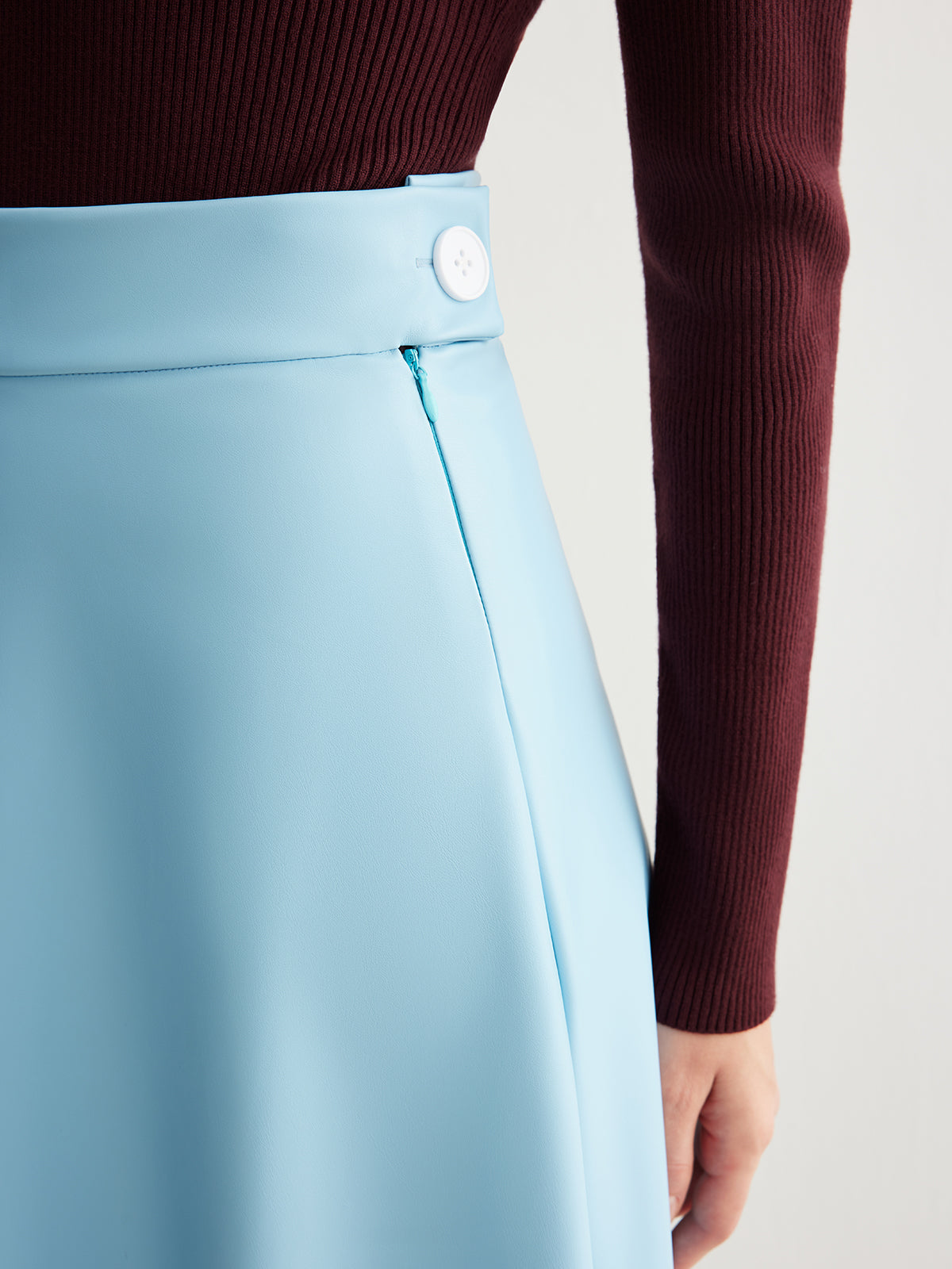 Flowy Zipper PU Leather Skirt Without Belt-Chicvia