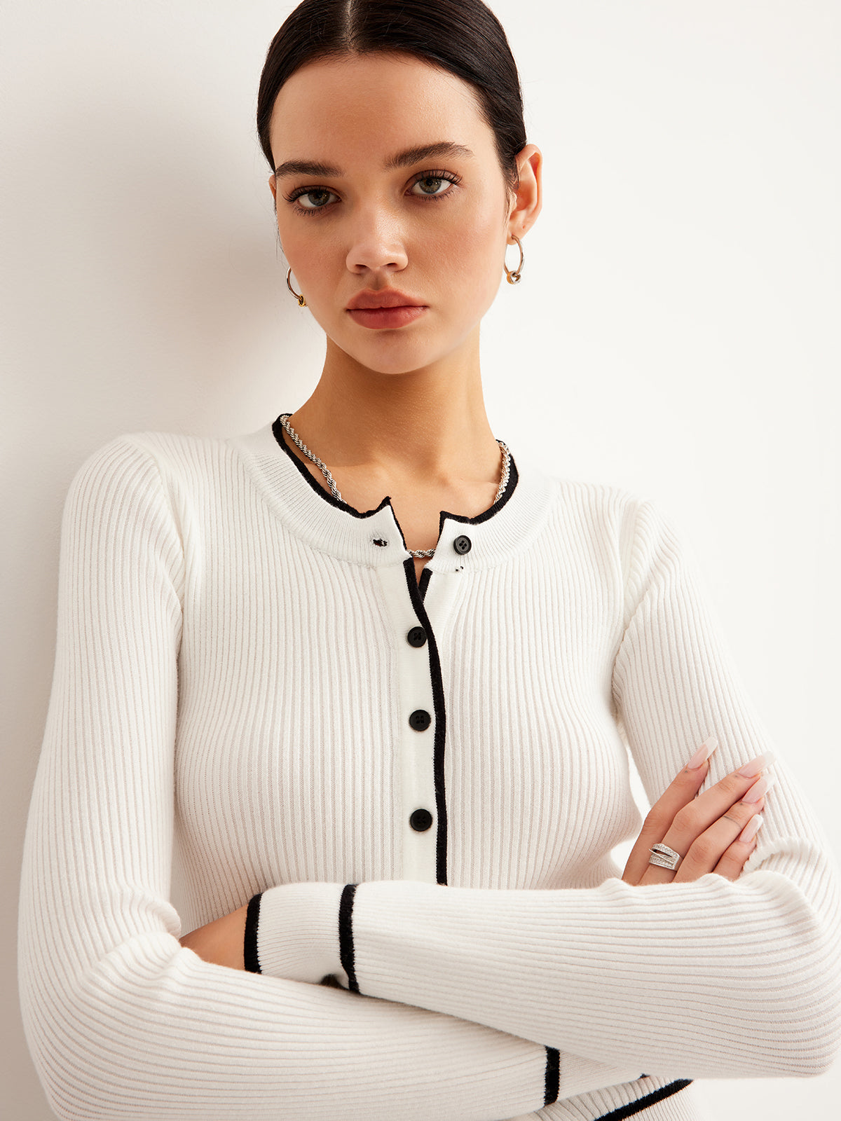 Contrast Binding Ribbed Button Cardigan-Chicvia