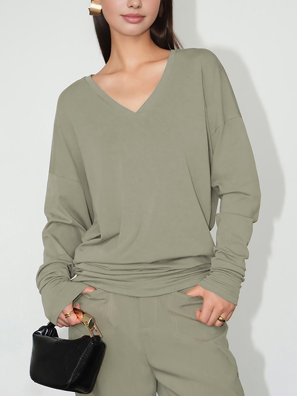 Minimalist V-Neck Draped Top-Chicvia