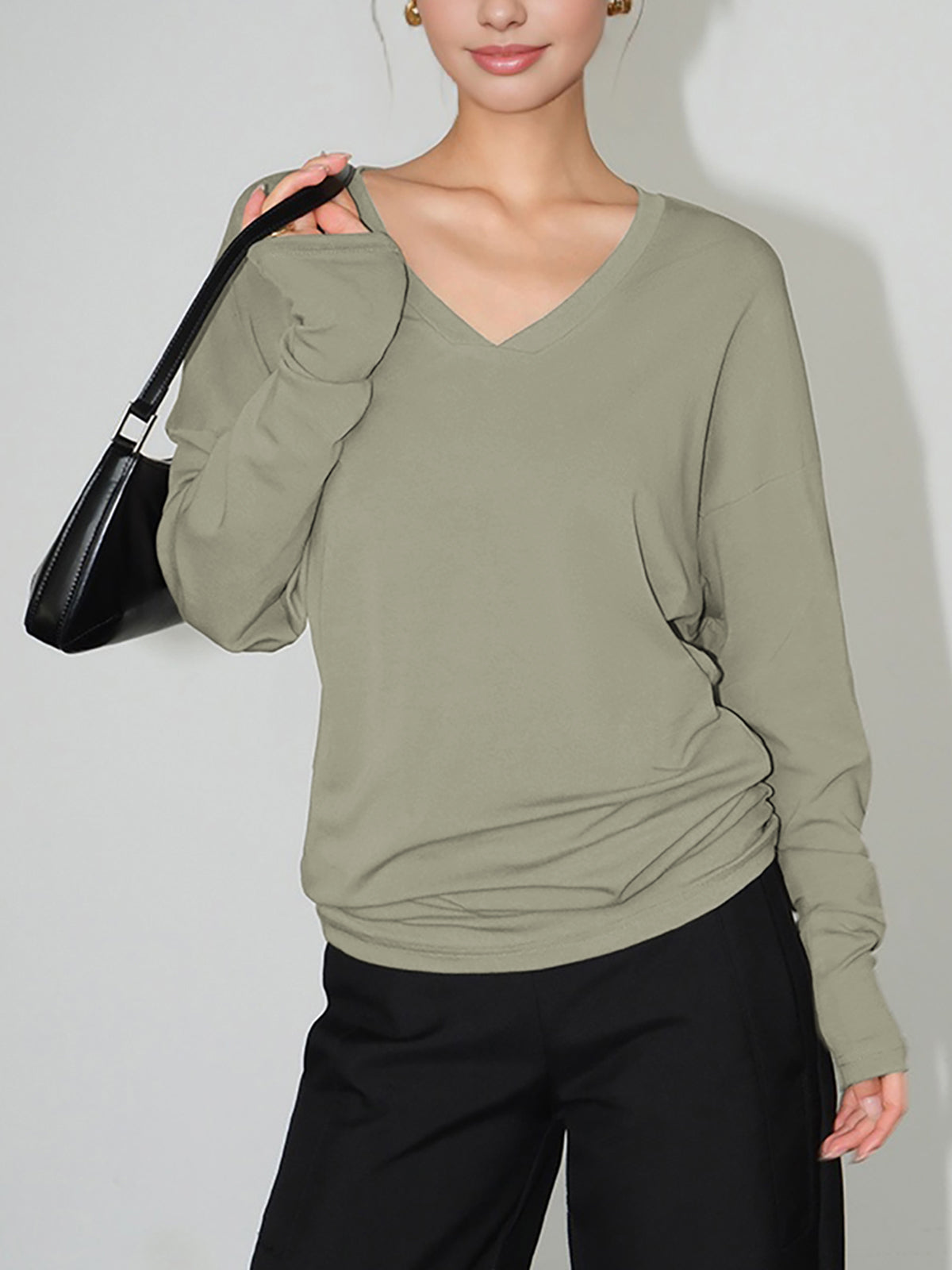 Minimalist V-Neck Draped Top-Chicvia