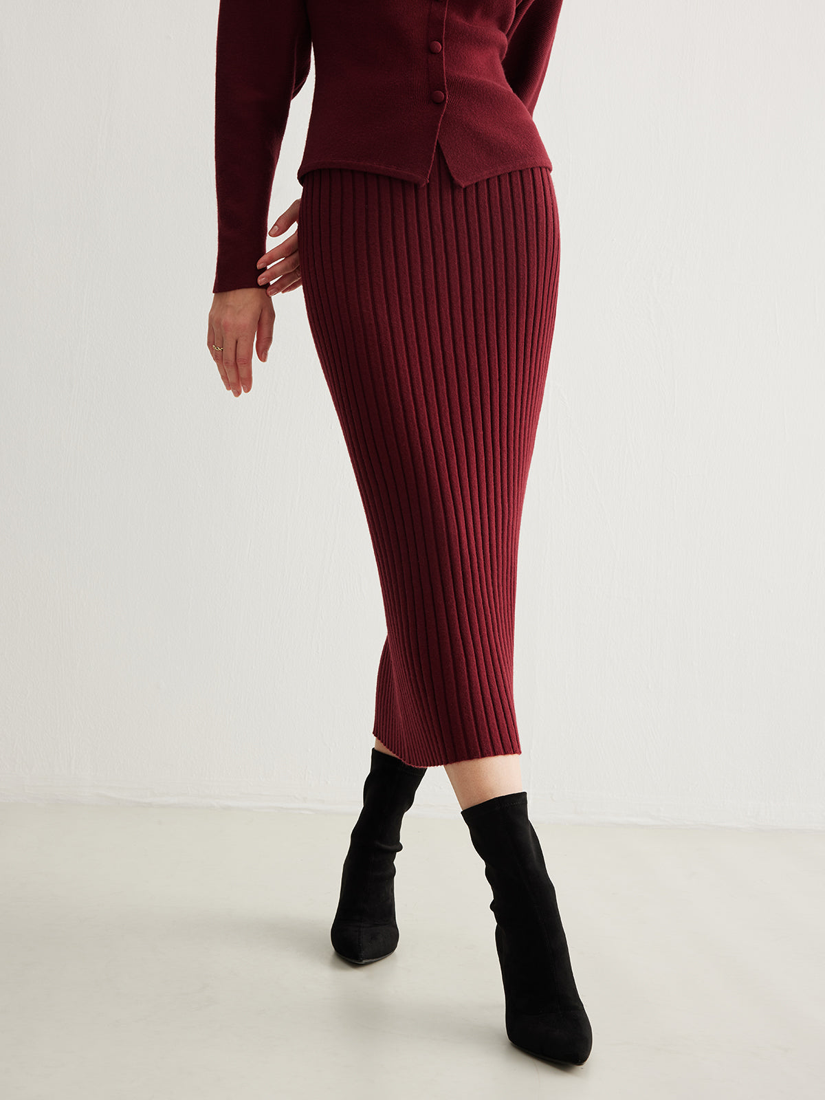 Minimalist Ribbed Sweater Skirt-Chicvia