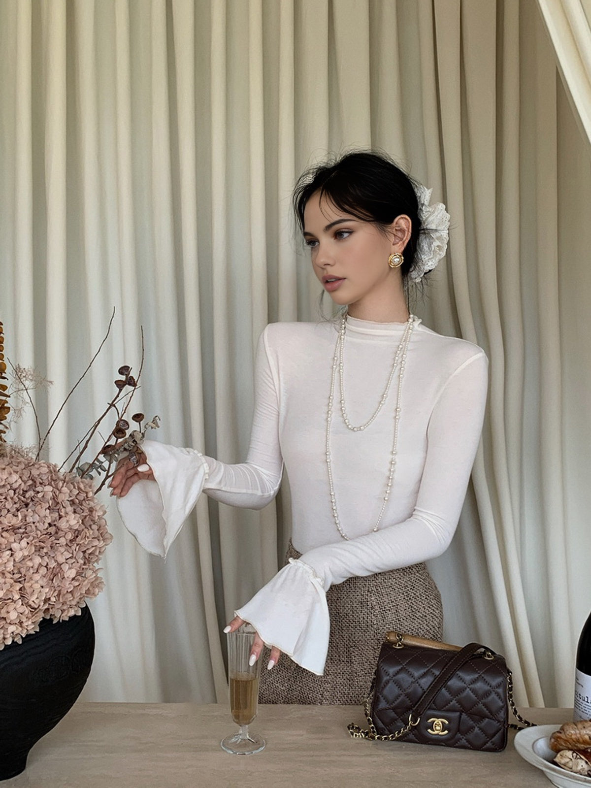 Plain Ruffle-Cuff Jersey Top-Chicvia