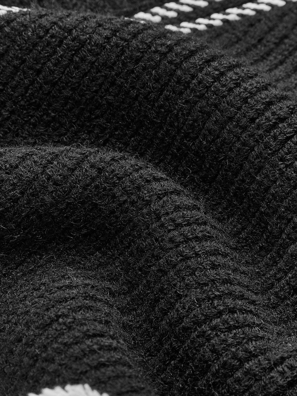 Contrast Piping Panel Cozy Cardigan-Chicvia