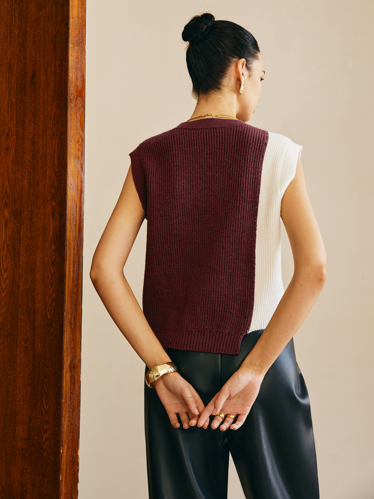 Oversized Color Block Sweater Vest-Chicvia