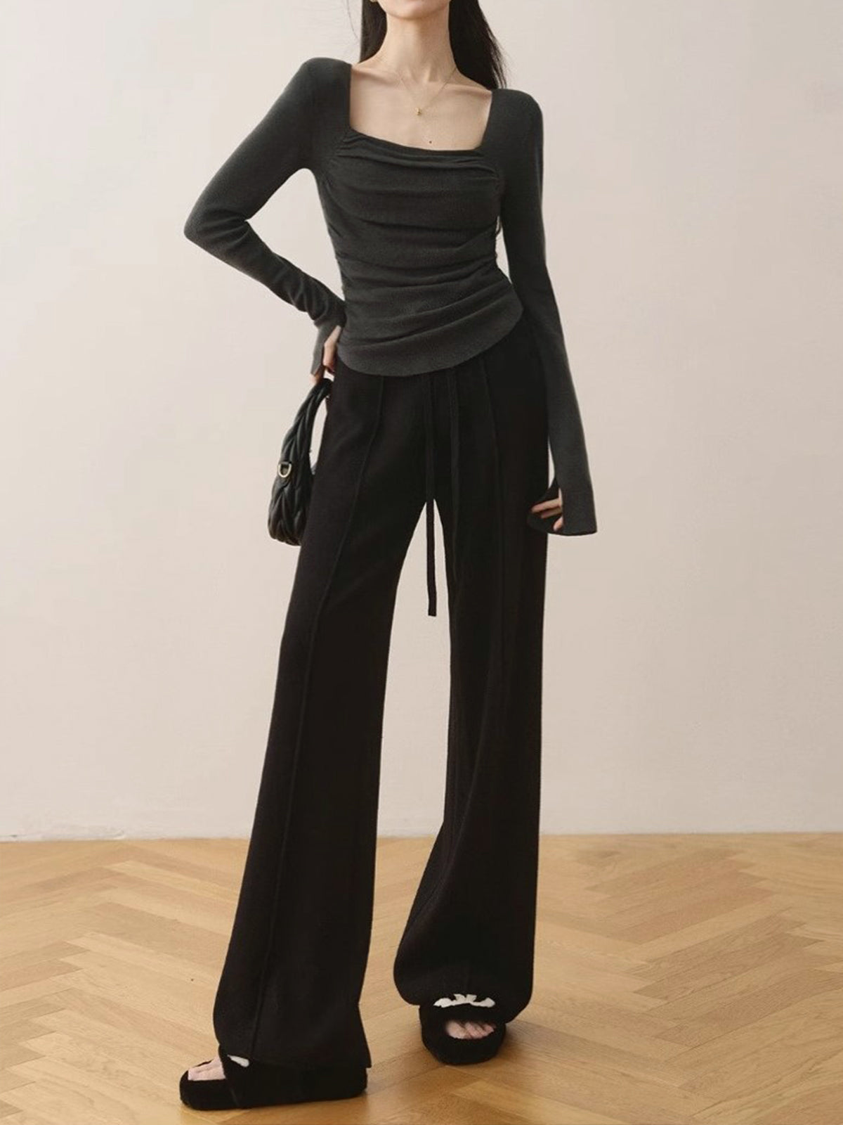 Cotton Square Neck Slim Sweater-Chicvia