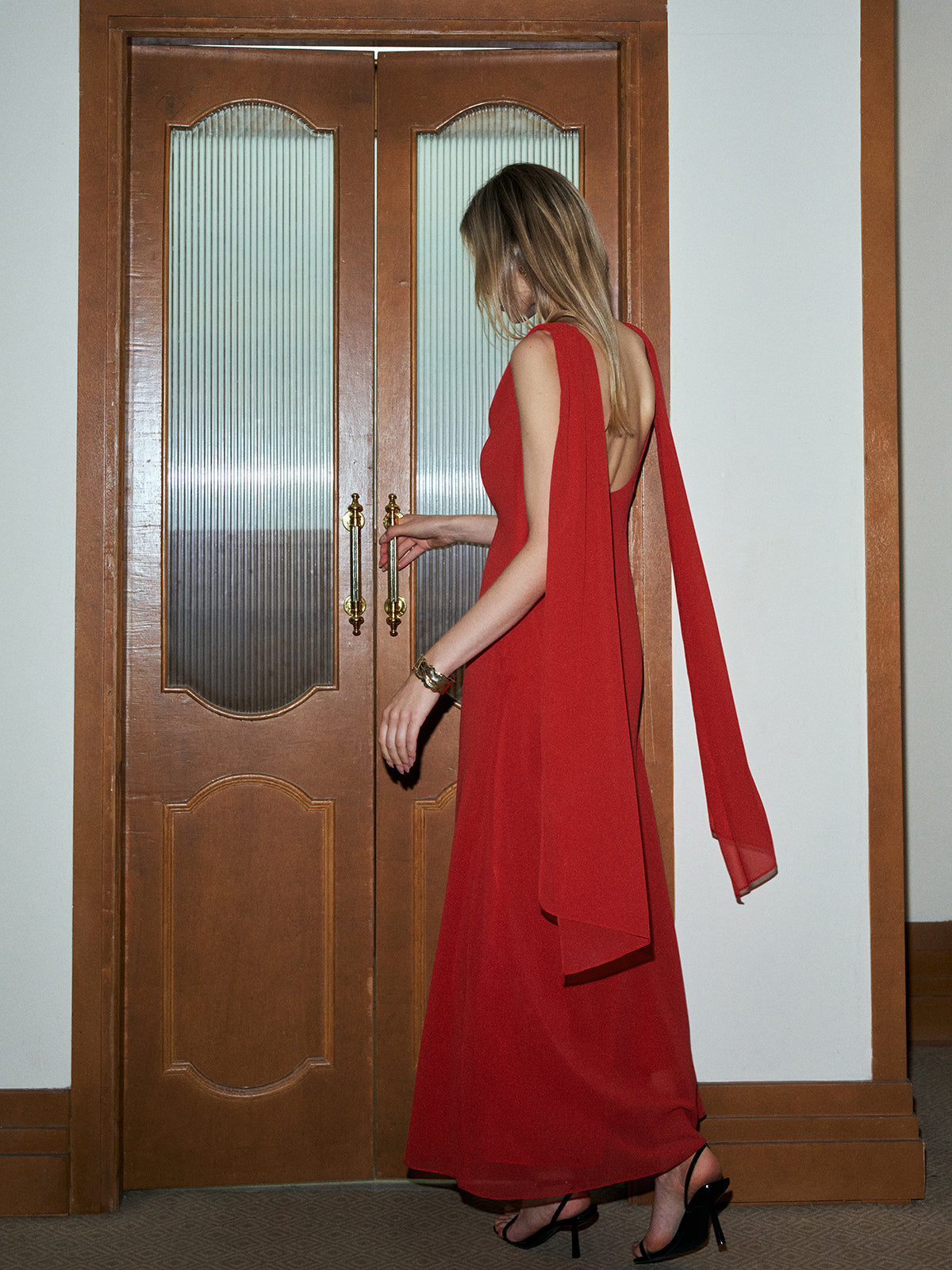 Chiffon Cowl Neck Backless Dress-Chicvia