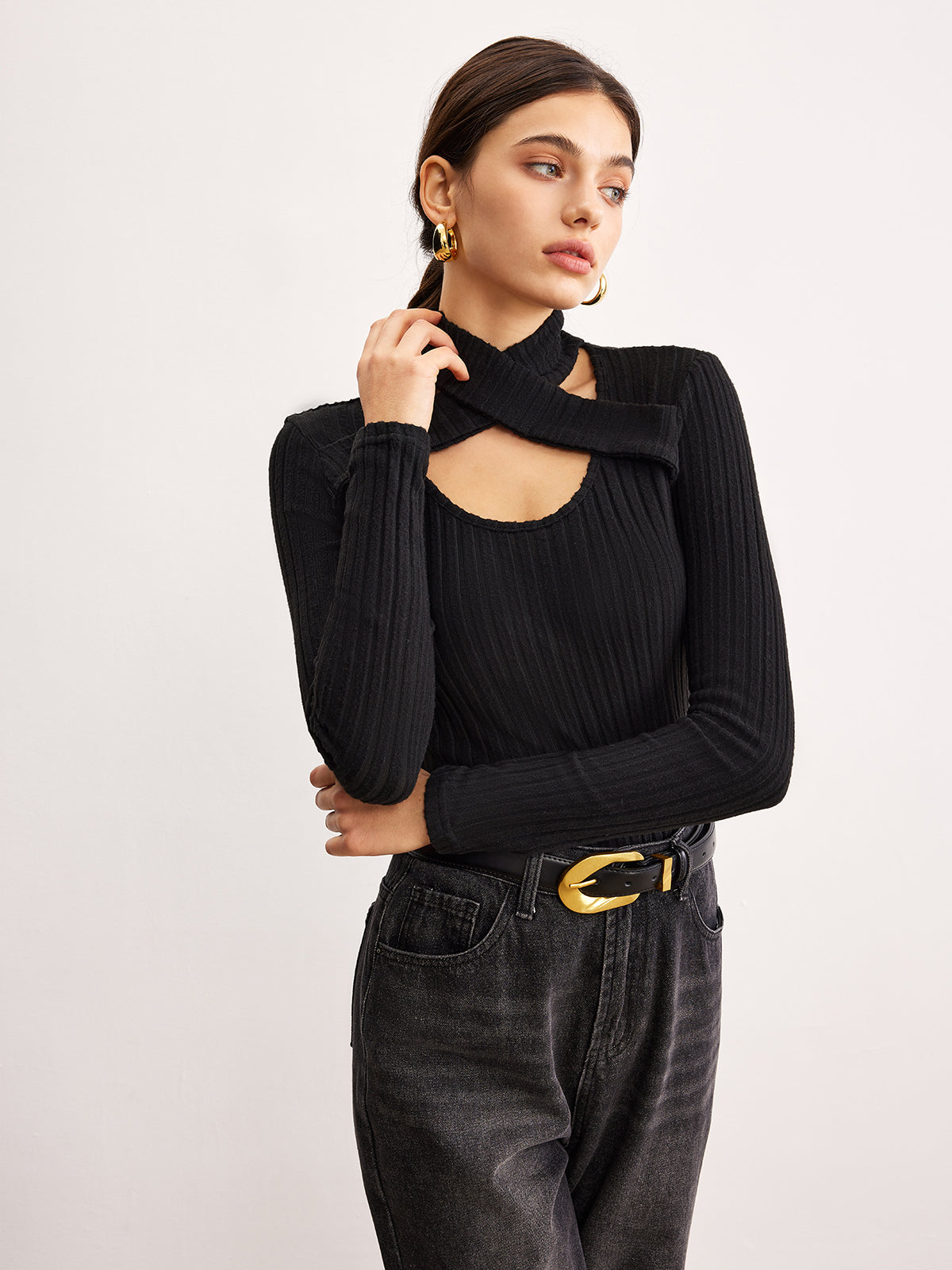 Criss Cross Neck Ribbed Top-Chicvia