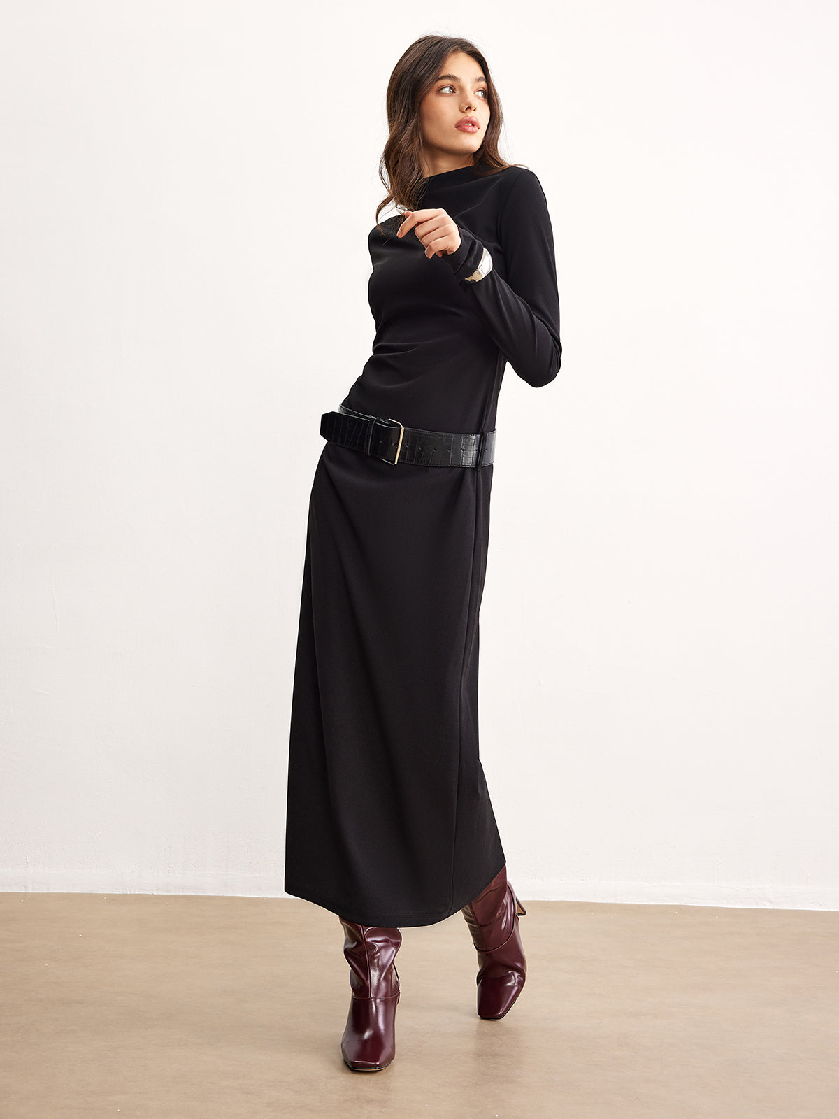 Minimalist Belted Jersey Dress-Chicvia