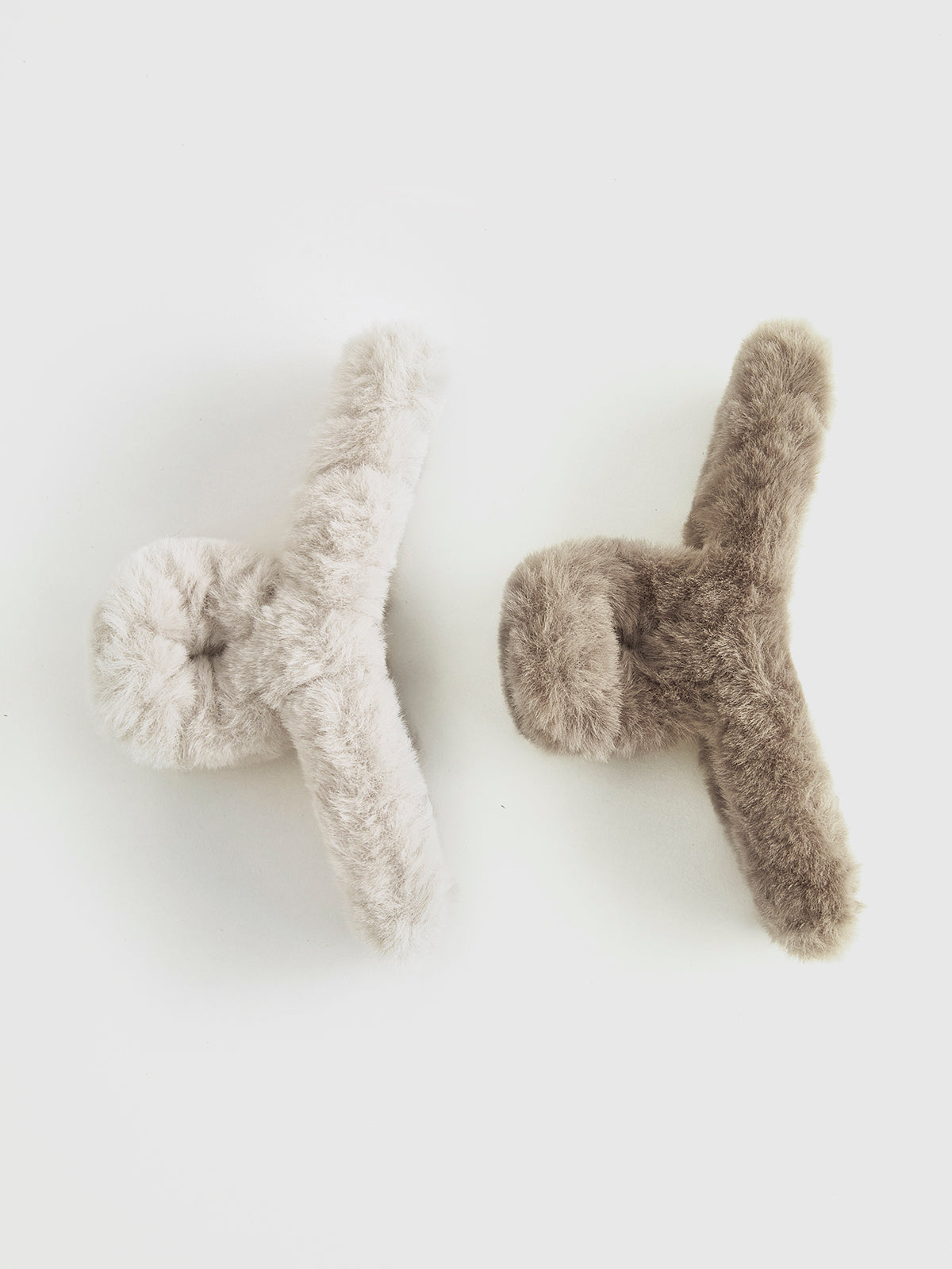 Fuzzy Hair Claw-Chicvia