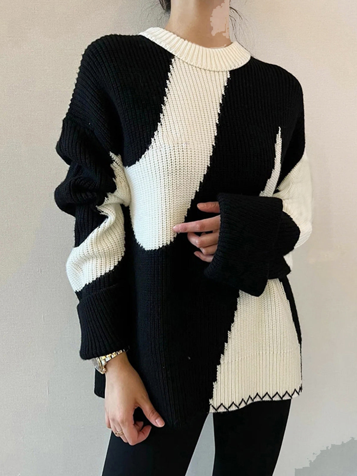 Oversized Zebrataur Sweater-Chicvia