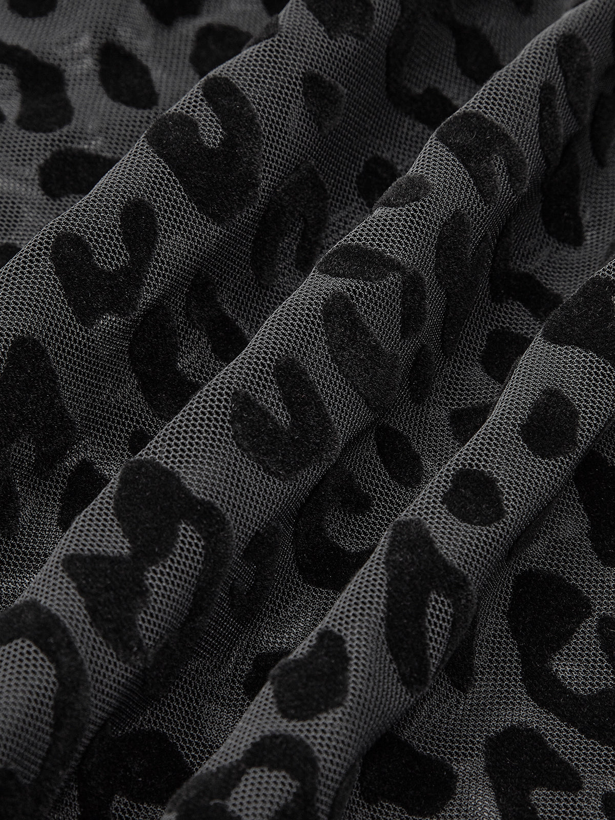 Leopard Printed Sheer T-Shirt-Chicvia