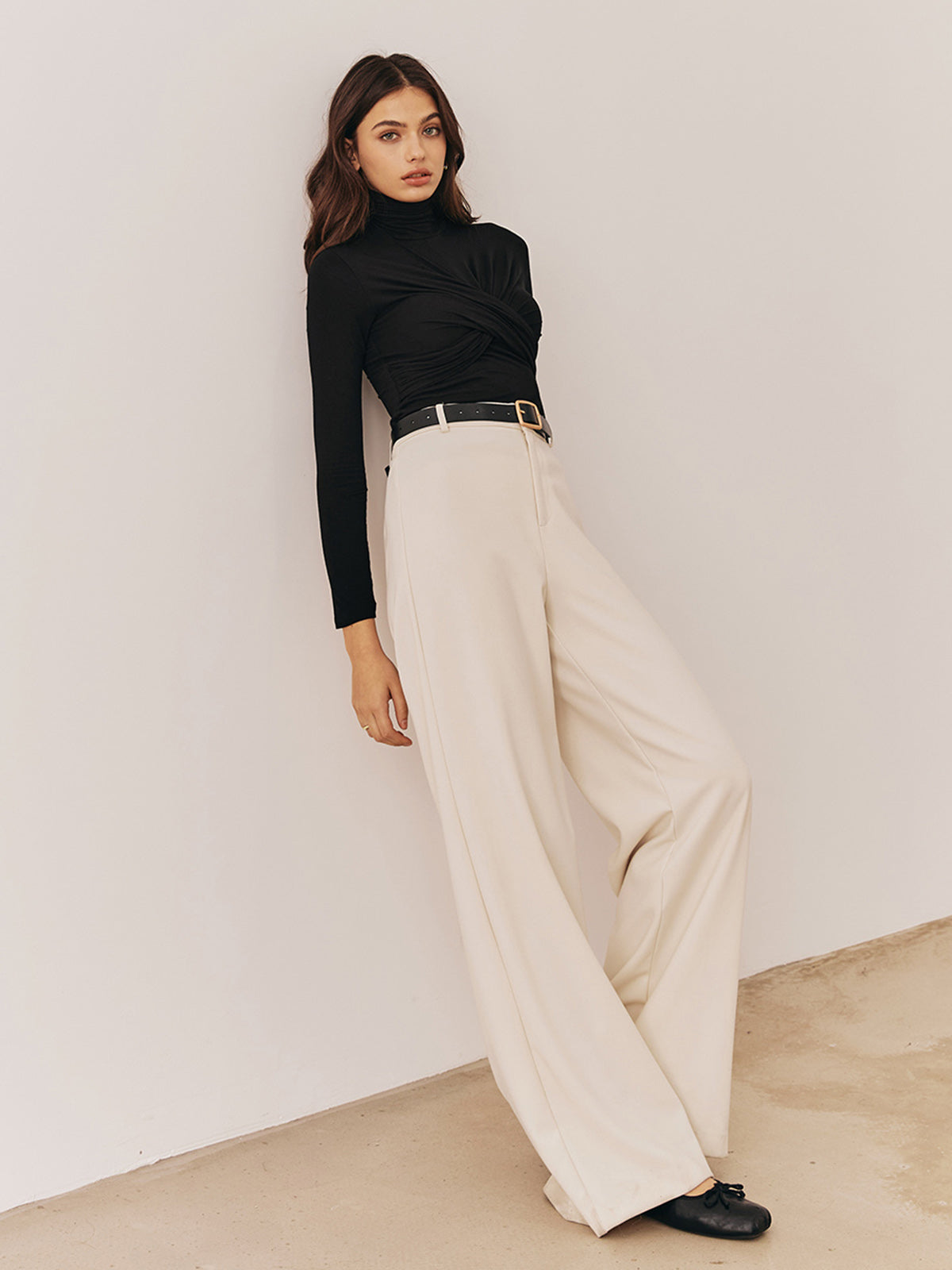 Plain Criss Cross Pleated T-Shirt-Chicvia