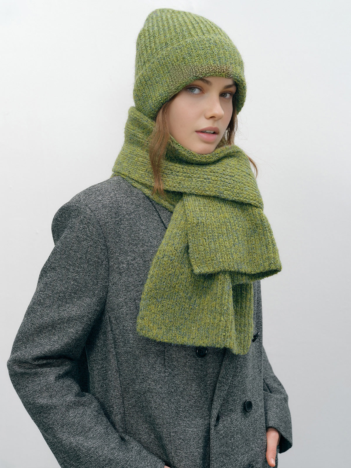 Plain Warm Knit Hat With Matching Scarf-Chicvia