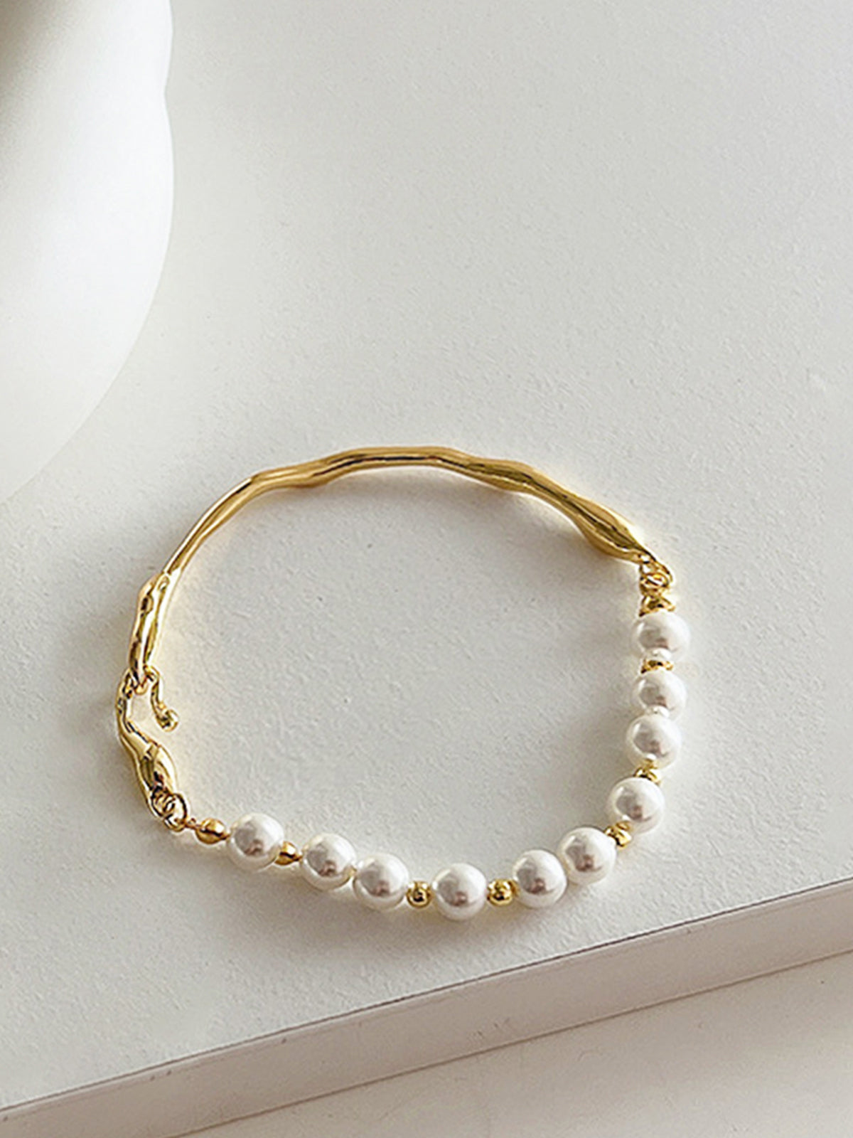 Irregular Metal Pearl Bracelet-Chicvia