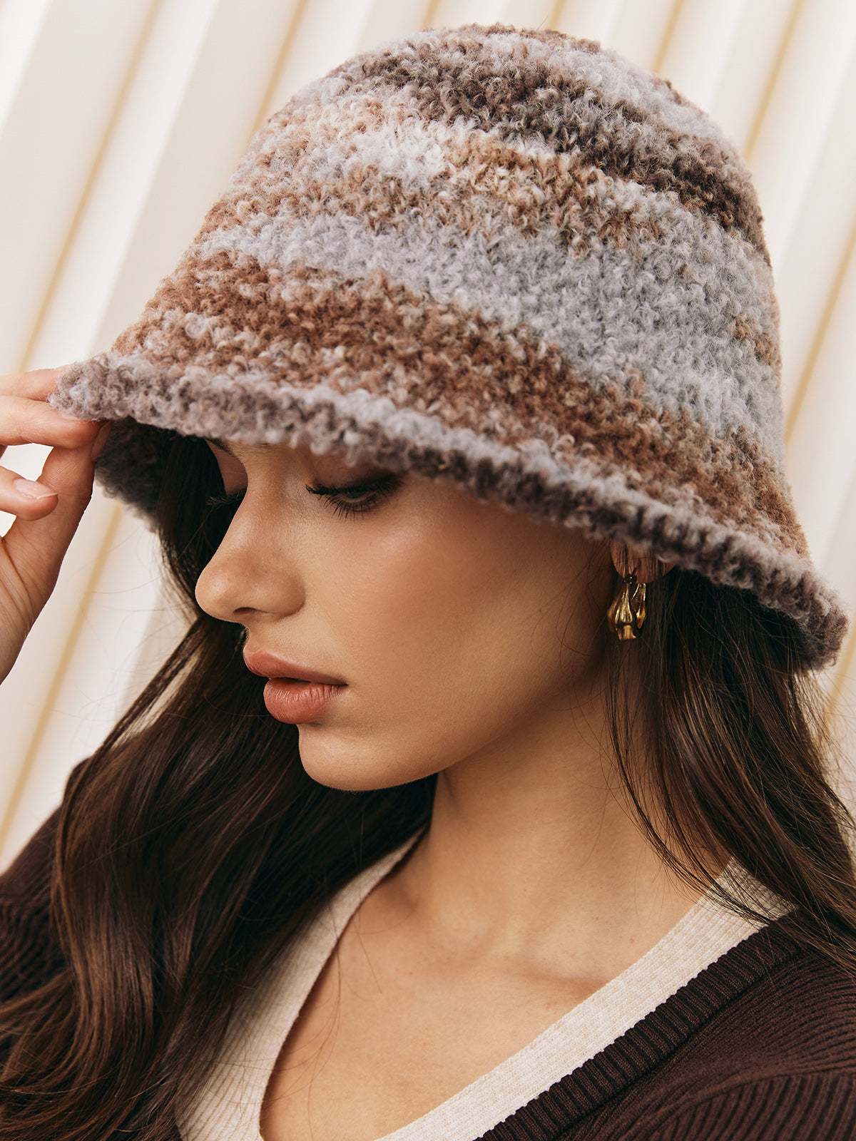Ombre Plush Bucket Hat-Chicvia