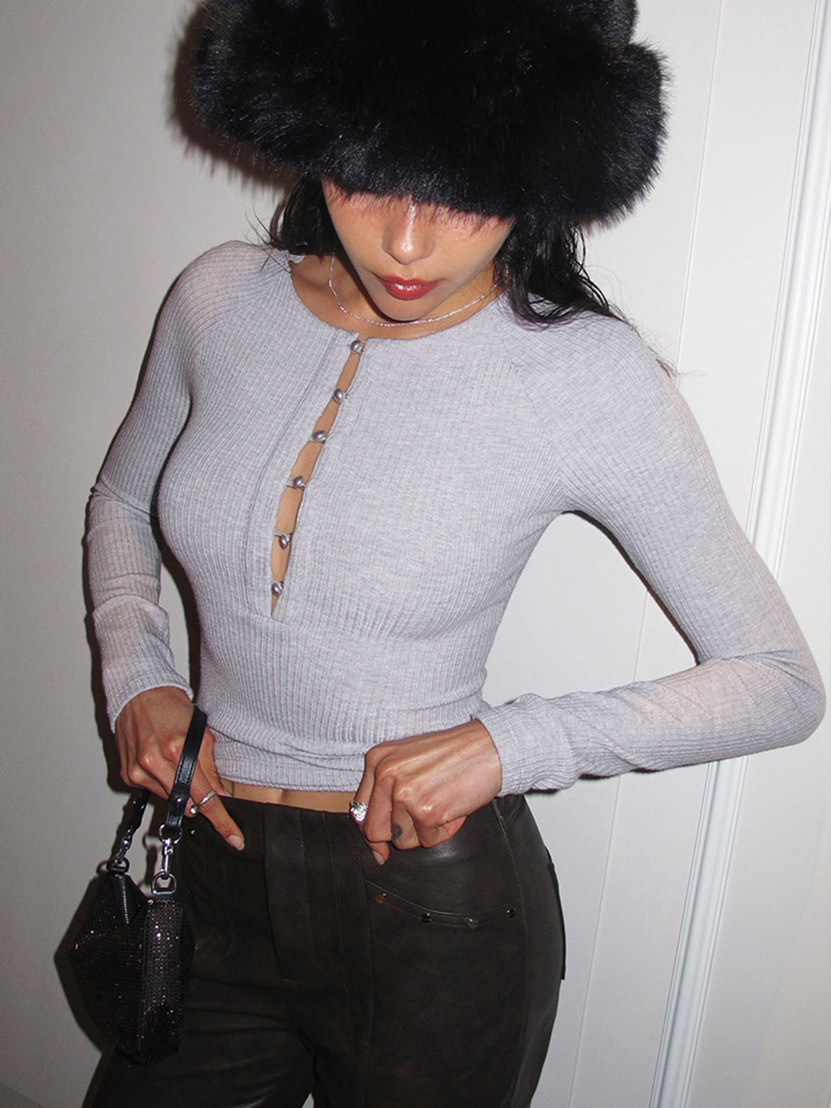 Pearl Button Cutout Skinny Top-Chicvia