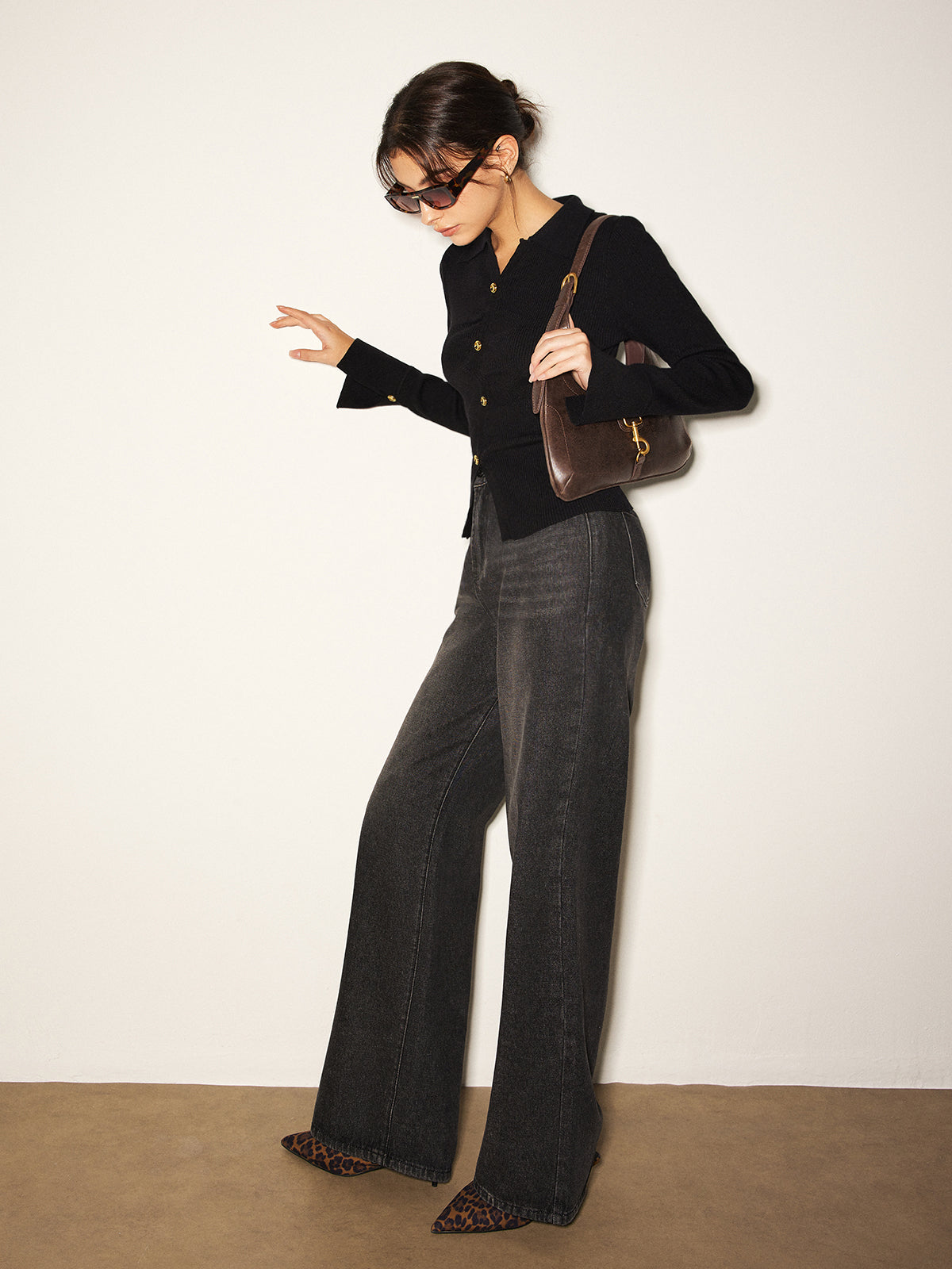 Button Split Slim Polo Sweater-Chicvia