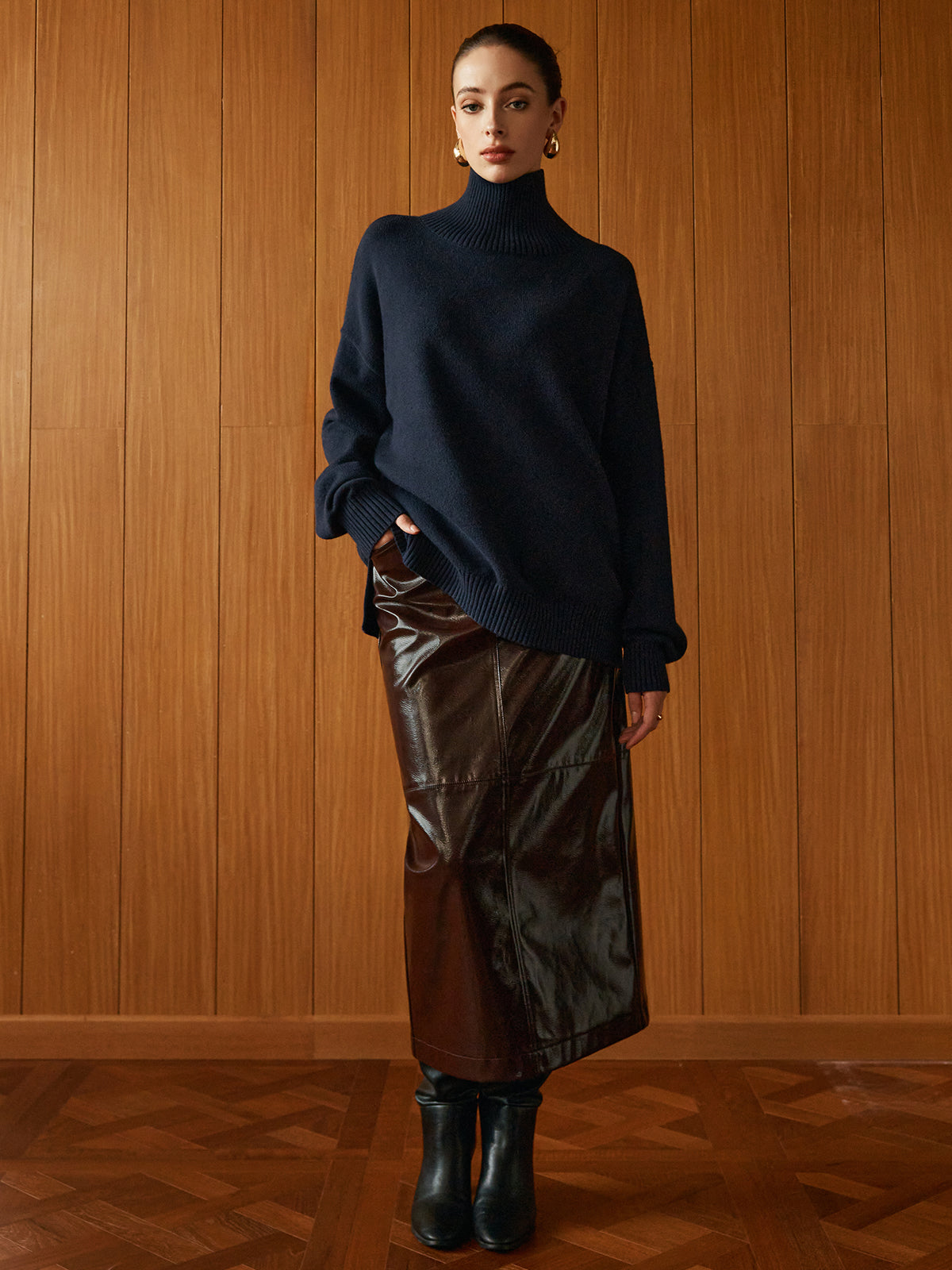 Pocket Split Faux Leather Skirt-Chicvia