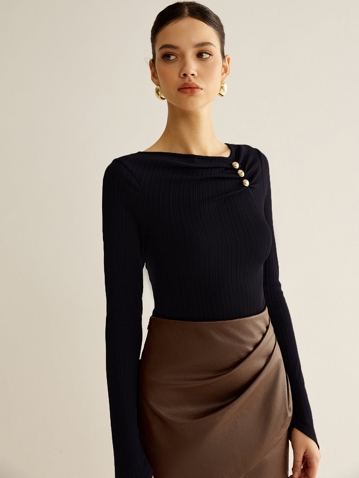 Metal Detail Pleated Blouse-Chicvia
