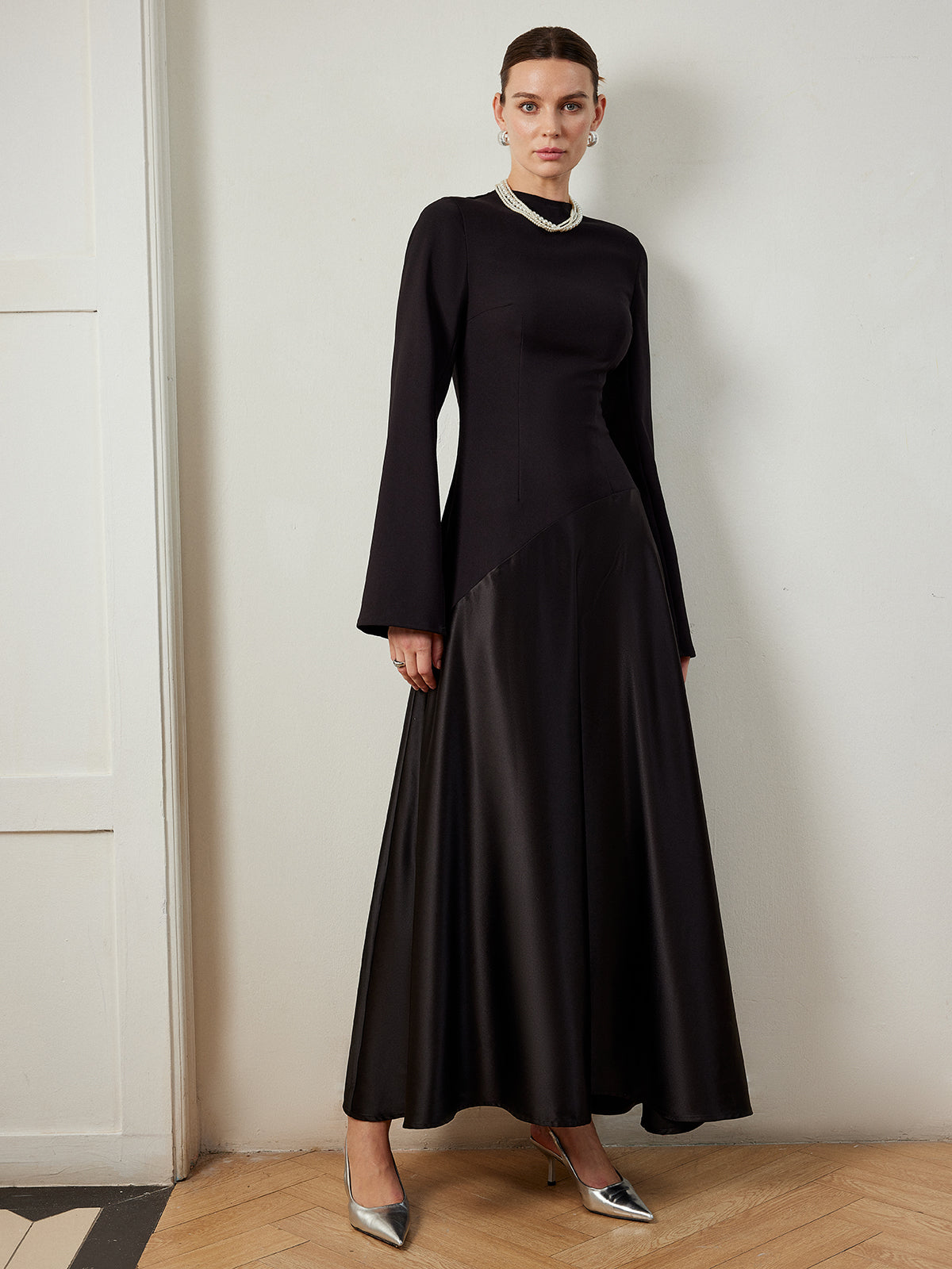 Plain Mock Neck Slim Panel Dress-Chicvia