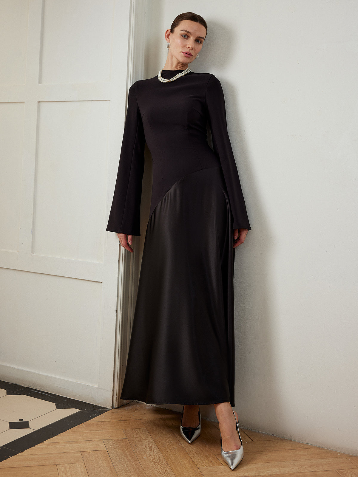 Plain Mock Neck Slim Panel Dress-Chicvia