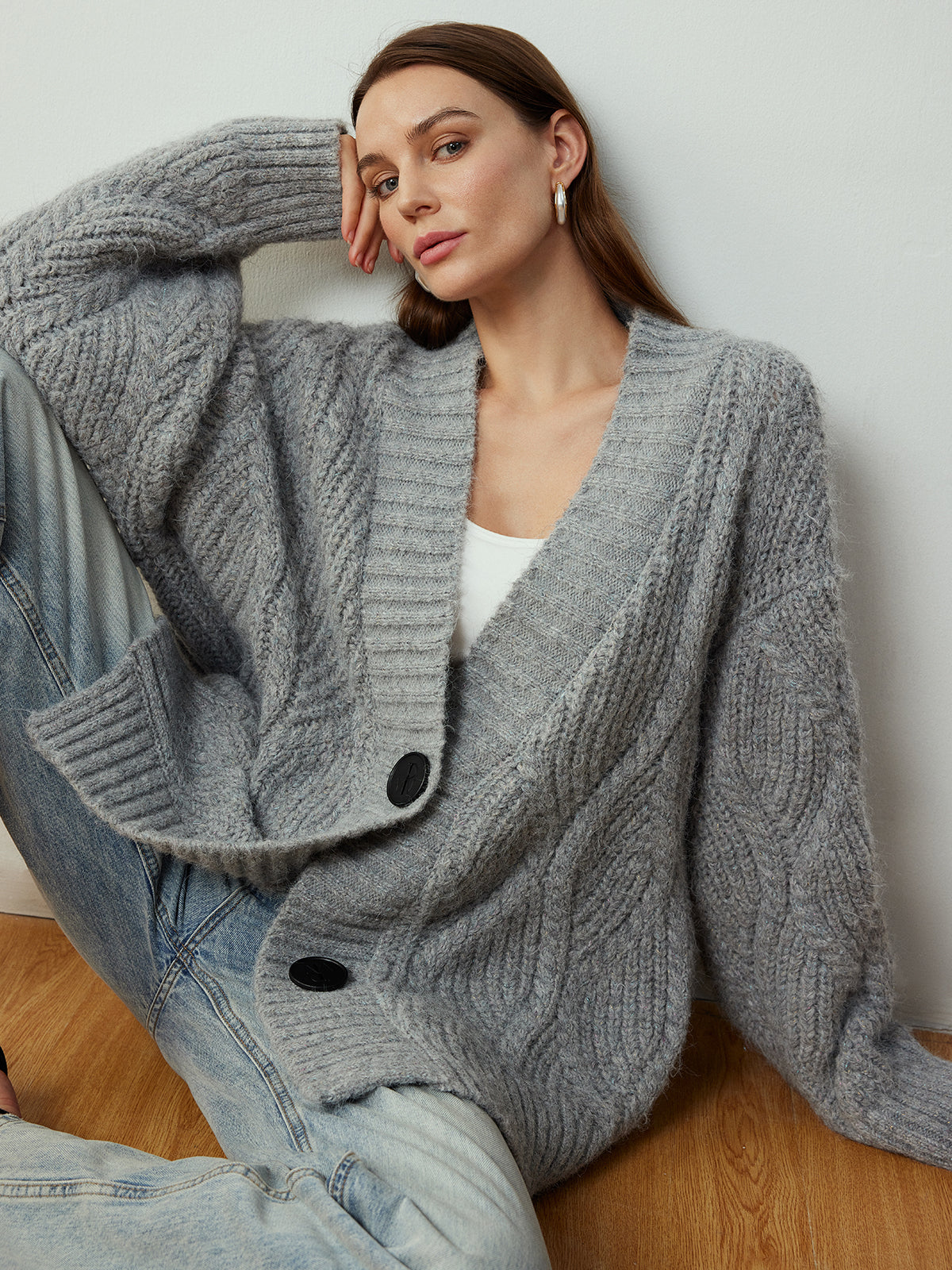 Cable-Knit Button Cardigan-Chicvia