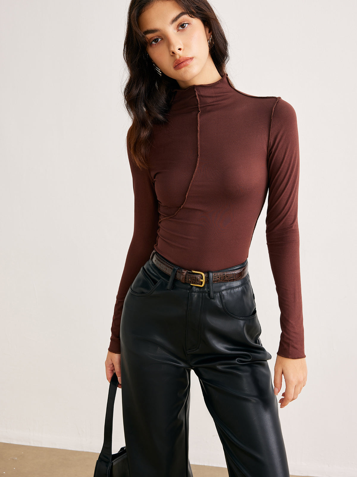 Mock Neck Piping Slim Jersey Top-Chicvia