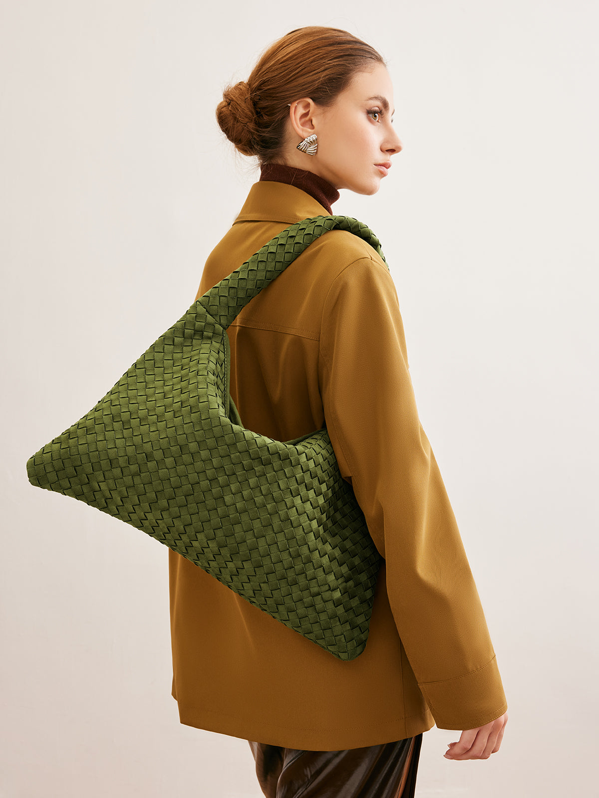 Large Capacity Suede Woven Bag-Chicvia