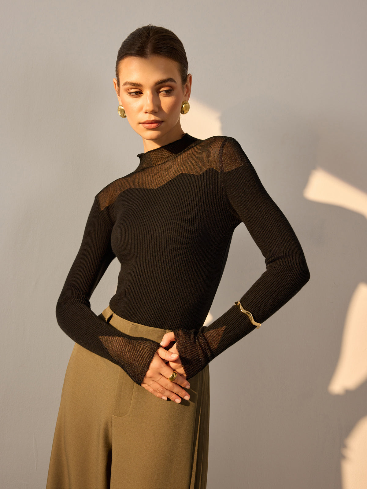 Mock Neck Mesh Panel Slim Sweater-Chicvia