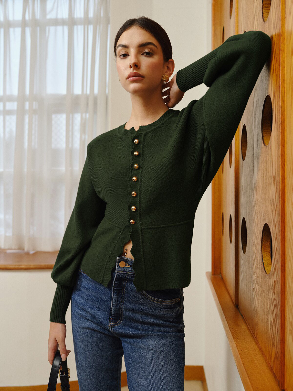 Leg-Of Mutton Sleeve Wave Trim Knit Top-Chicvia