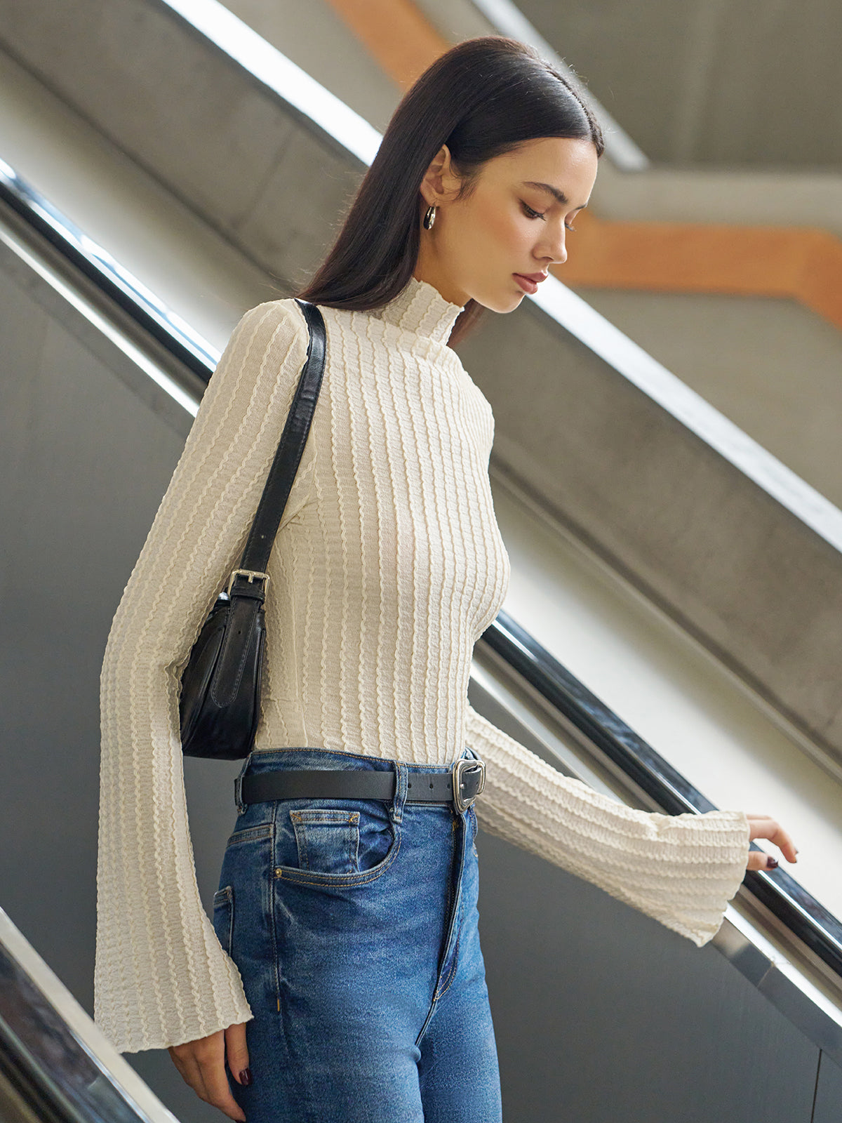 Mock Neck Plisse Skinny T-Shirt-Chicvia