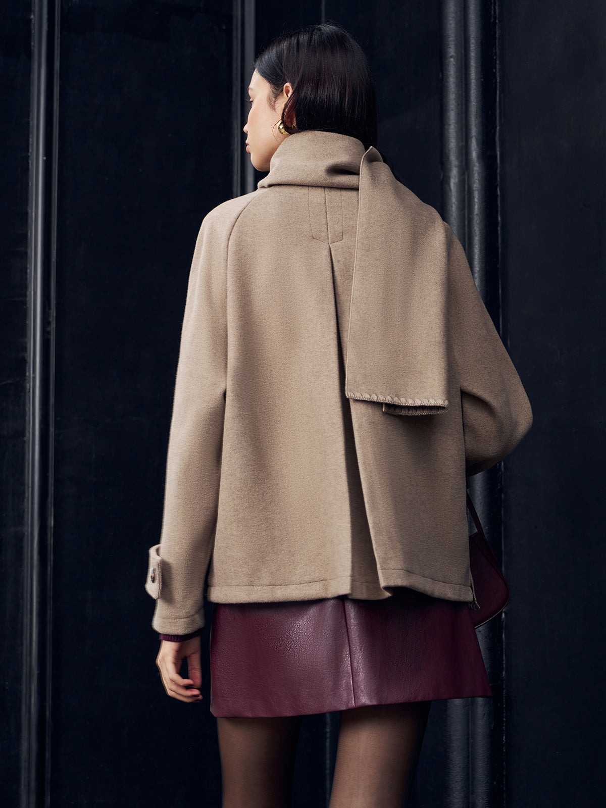 Pleated Jacket With Matching Button Scarf-Chicvia