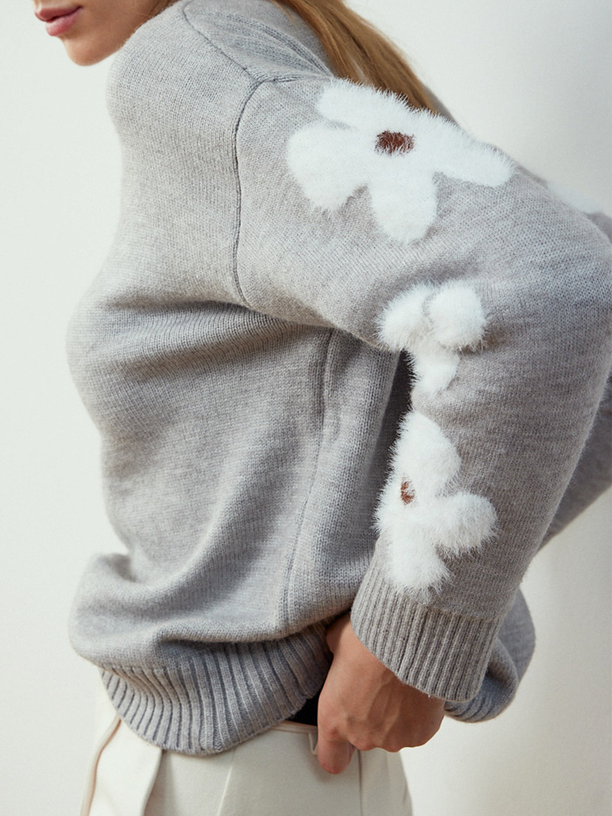 Jacquard Floral Knit Top-Chicvia