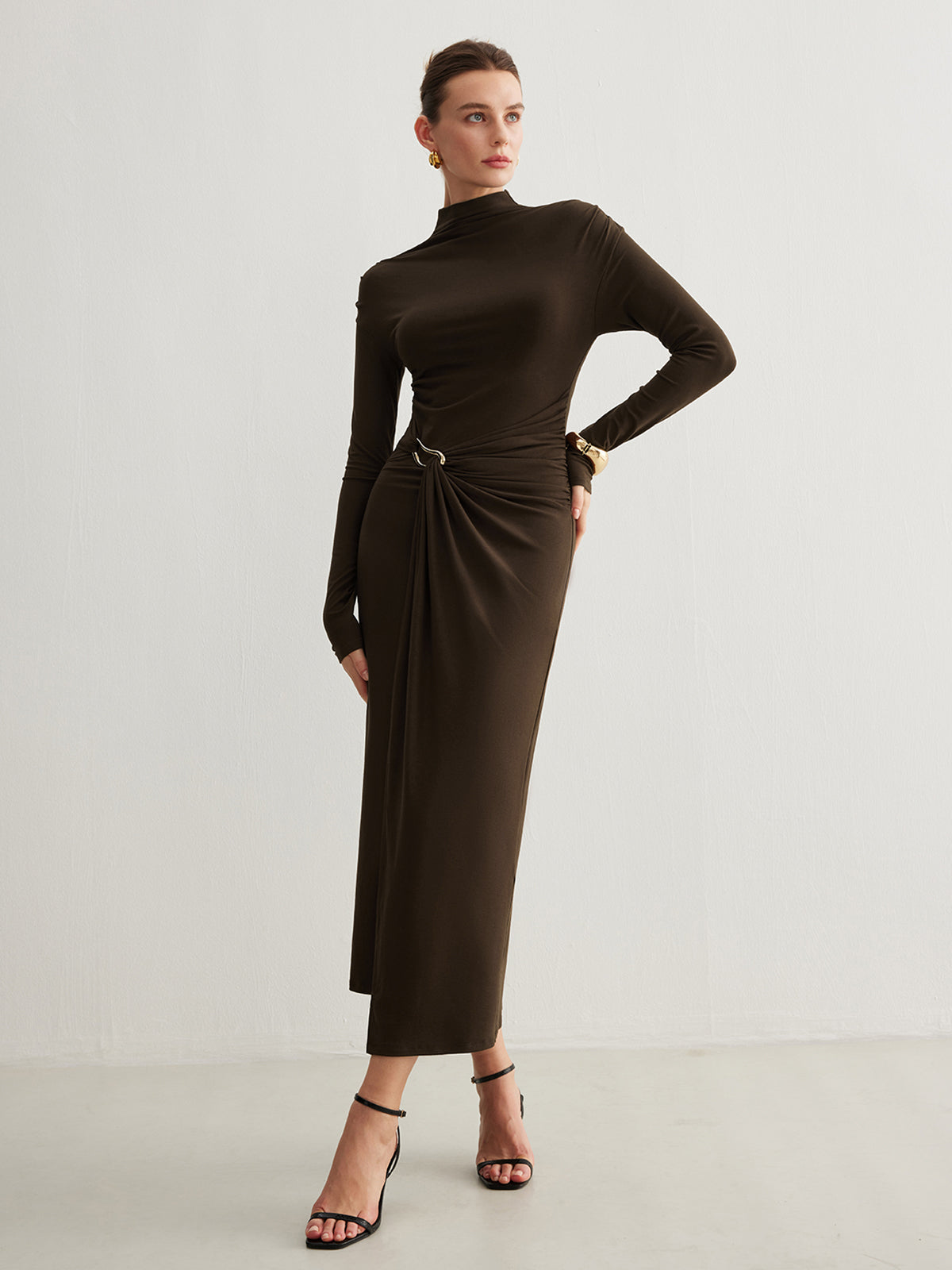 Irregular Metal-Ring Slit Pleated Dress-Chicvia