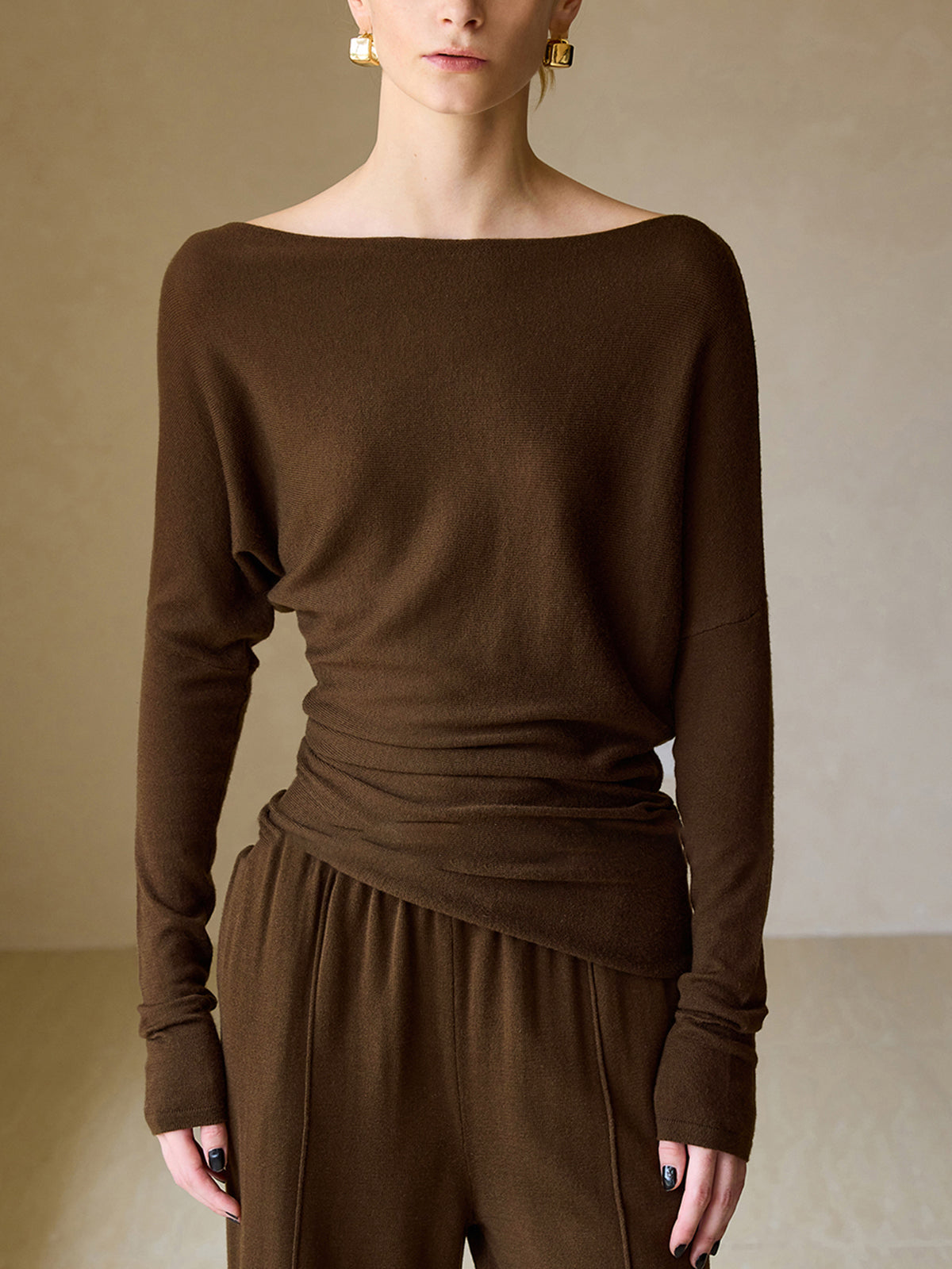 Casual Asymmetrical Neck Slim Sweater-Chicvia