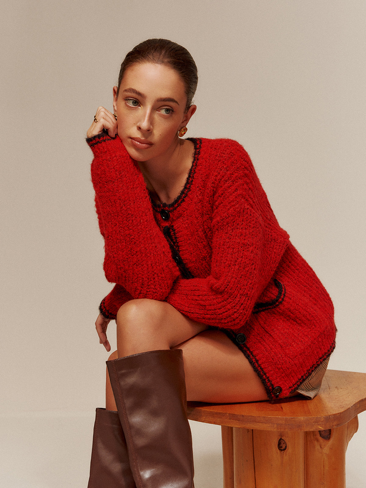 Contrast Trim Pockets Button Cardigan-Chicvia