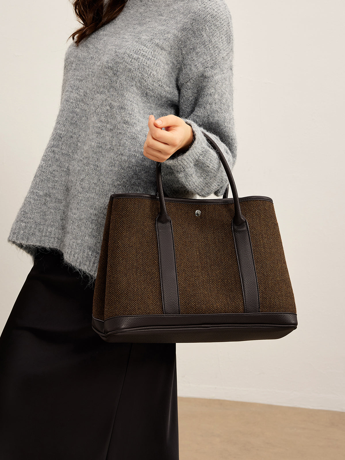 Chevron Button Clasp Tote Bag-Chicvia