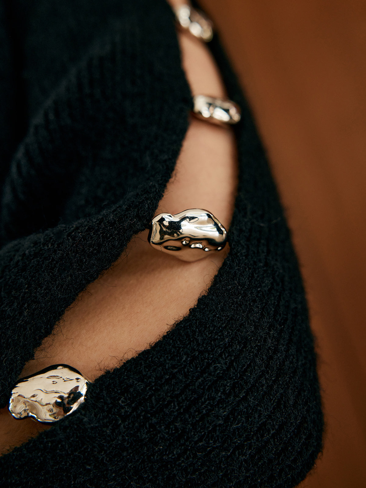 Elegant Metal-Detail Cutout Sweater-Chicvia