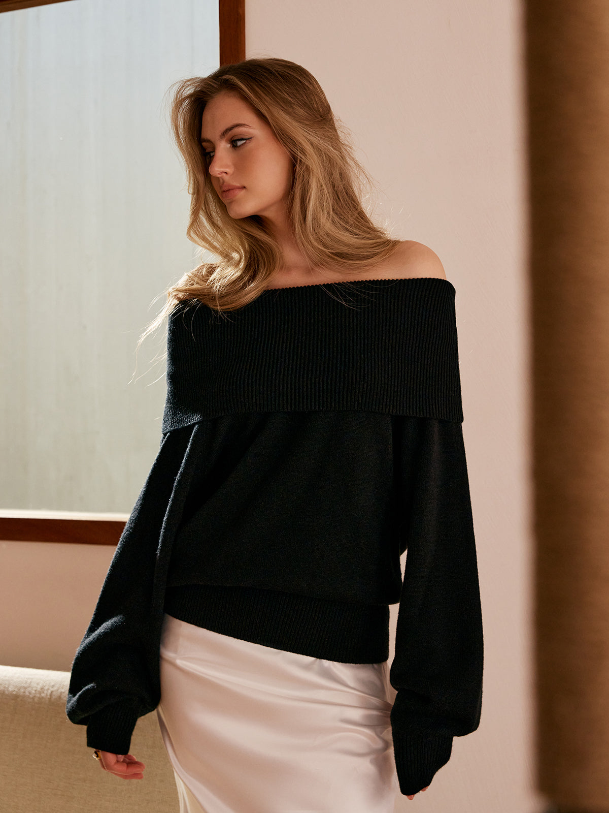 High Stretch Off-Shoulder Shift Sweater-Chicvia
