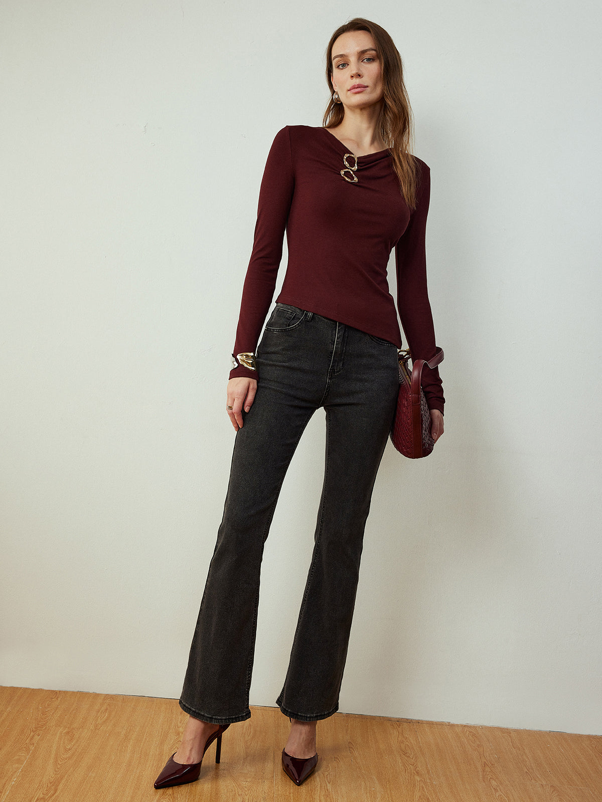 Cowl Neck Metal Decor Slim T-Shirt-Chicvia