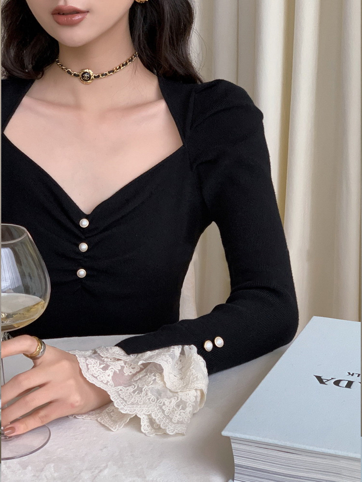 Lace Cuff Slim Sweater-Chicvia