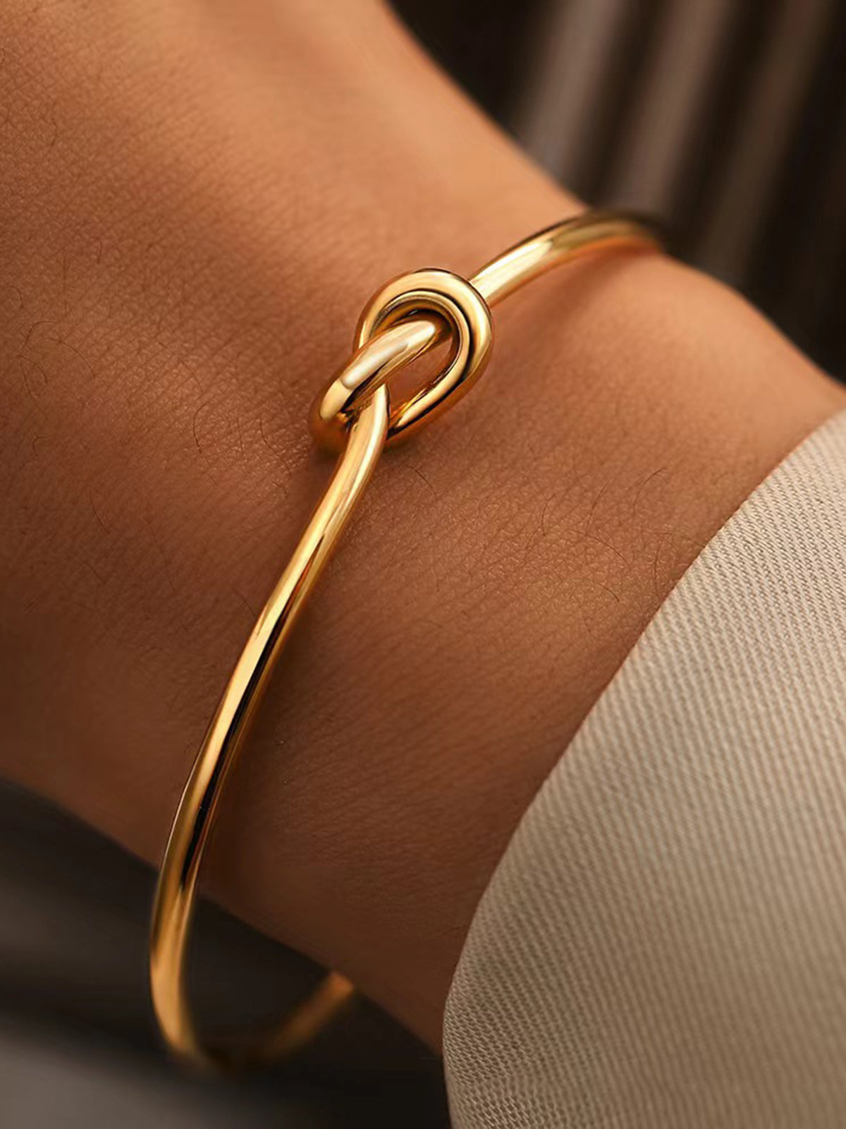 Knotted Open Bracelet-Chicvia